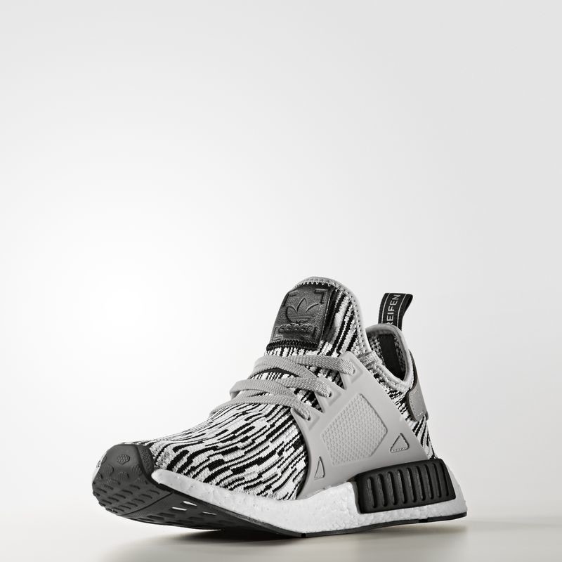 Nmd xr1 oreo outlet glitch